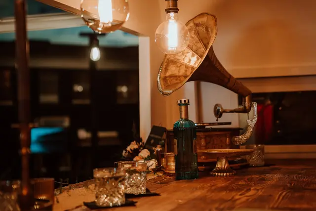 Caravane avec xylophone au salon du mariage le Ô l'Amour en Alsace